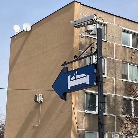 Harrys City Motel Révkomárom Kültér fotó