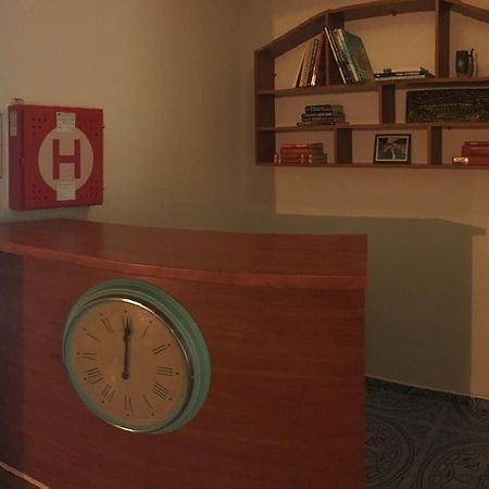Harrys City Motel Révkomárom Kültér fotó